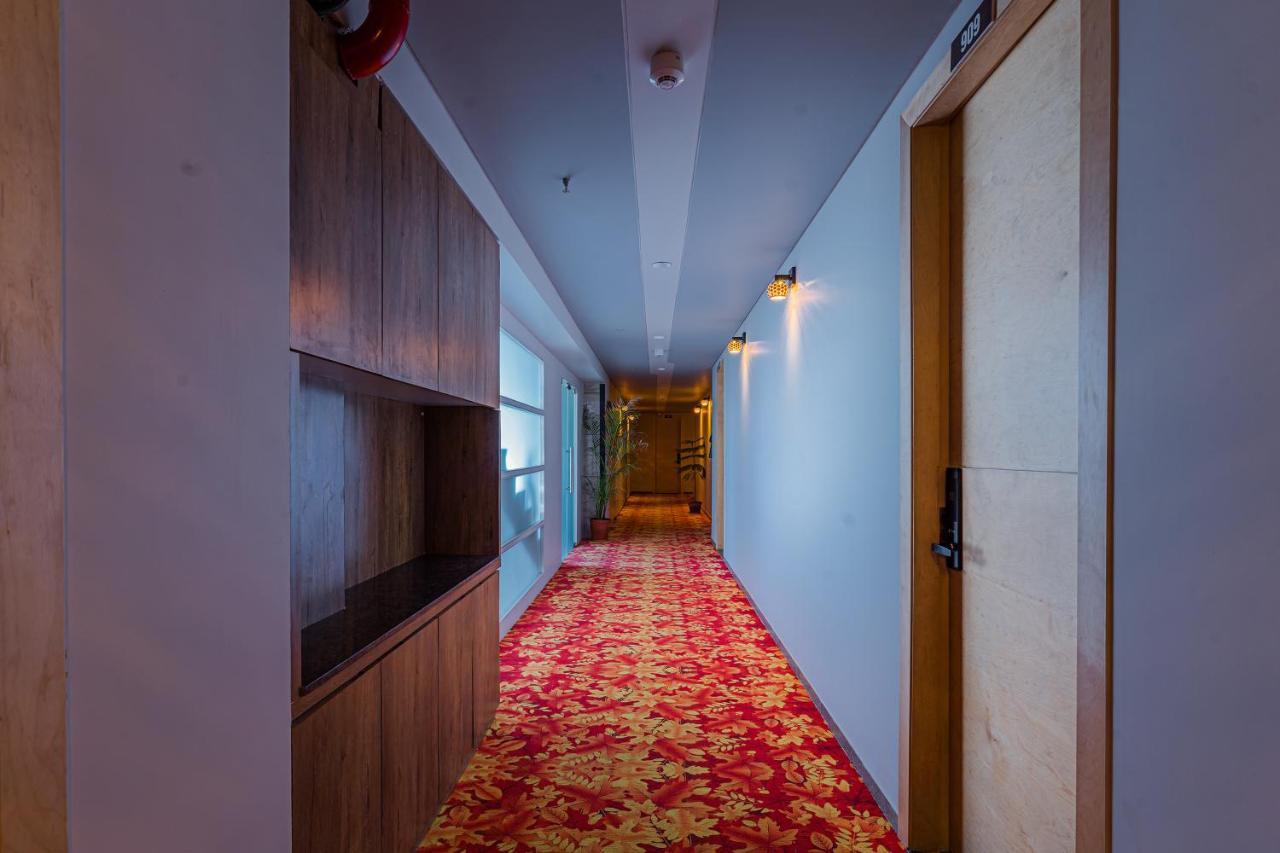 Hotel The Grand Heaven 甘地讷格尔 外观 照片